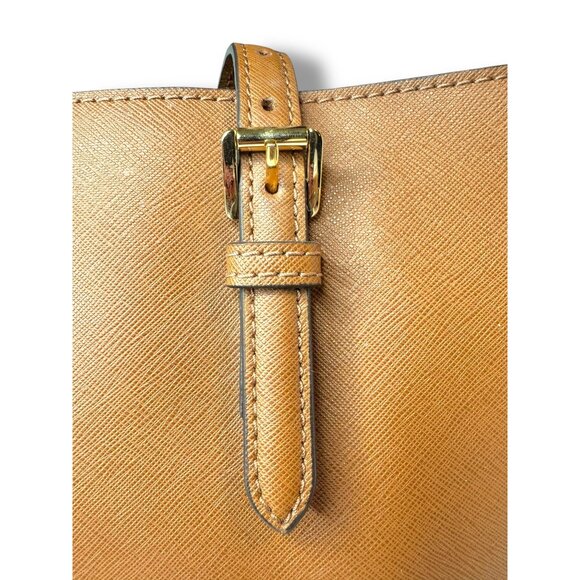 Michael Kors Jet Set Tote Brown Saffiano Leather Adjustable Straps Gold Tone Har - Picture 3 of 9